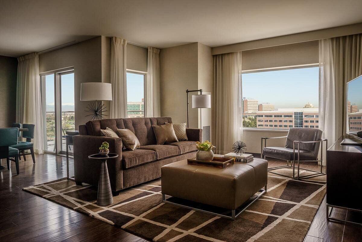 ไฮแอท รีเจนซี ออโรรา Hotel ภายนอก รูปภาพ